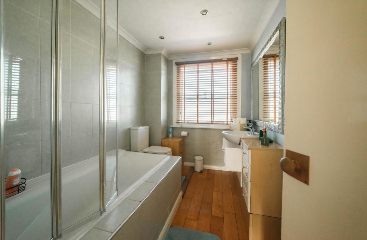 Stylish 2 Bedroom Flat In Camden Town London Ngoại thất bức ảnh